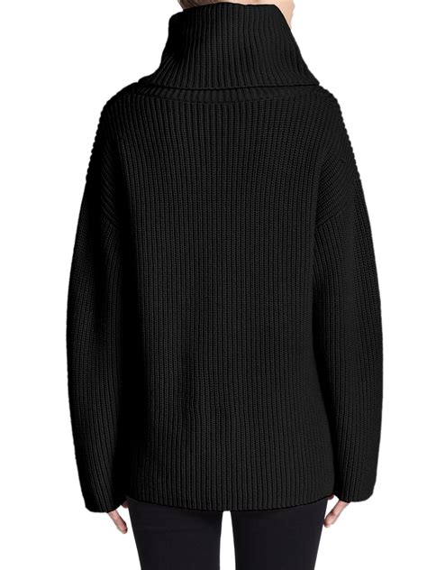 Fine rib knit wool turtleneck in black 